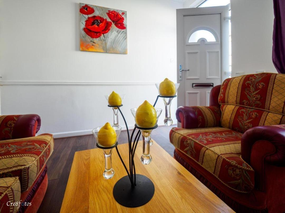 12 Cornwallis Lodge Family Room 2 Stoke-on-Trent Exteriér fotografie